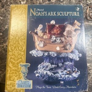 Classic Treasures Noah's Ark Musical Sculpture - Multicolor